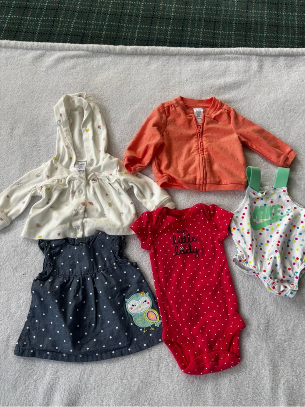 Cute 5-Piece Baby Girl Clothing Set - Hoodies, Romper & Dress! New Born